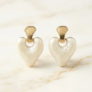 Heart dangling earring